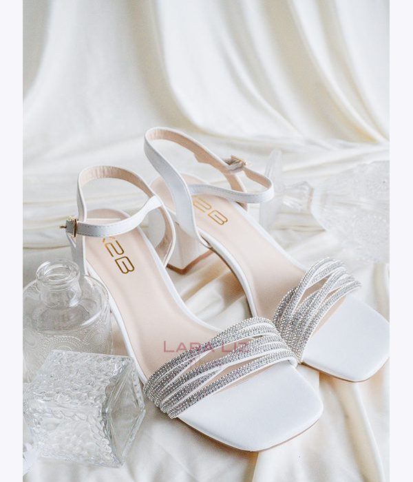 Zapatos Bajos de Novia Iluminados con Cristal 66